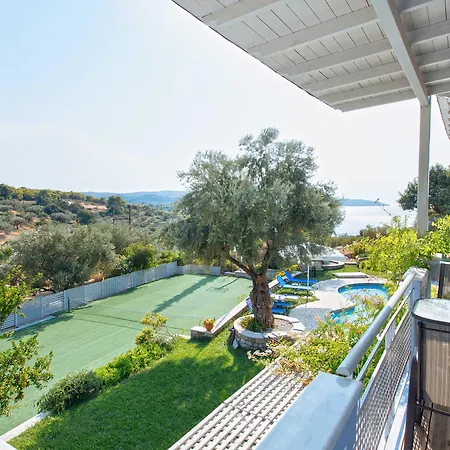 Hotel Sunny Place Porto Heli 2*