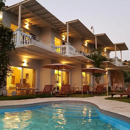 Sunny Place Porto Heli Hotel